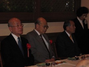 岡田城西支会長・産業協会中嶋事務局長