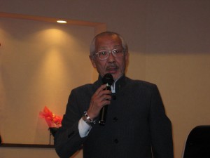 豊島区商店街連合会　副会長　木崎　茂雄様