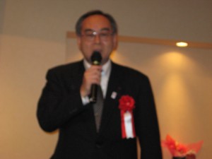 公明党豊島区議会議員　中島　義春様