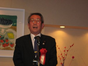 豊島区議会議員・池袋本町中央通り商店会前会長　村上宇一様